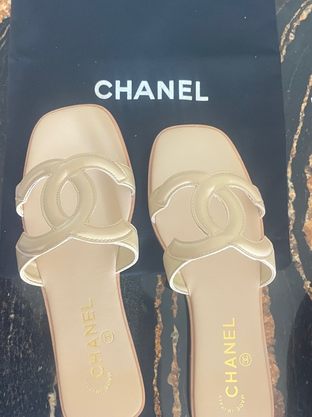 CHANEL Genuine Leather Cream Beige Interlocking CC Slide Sandals